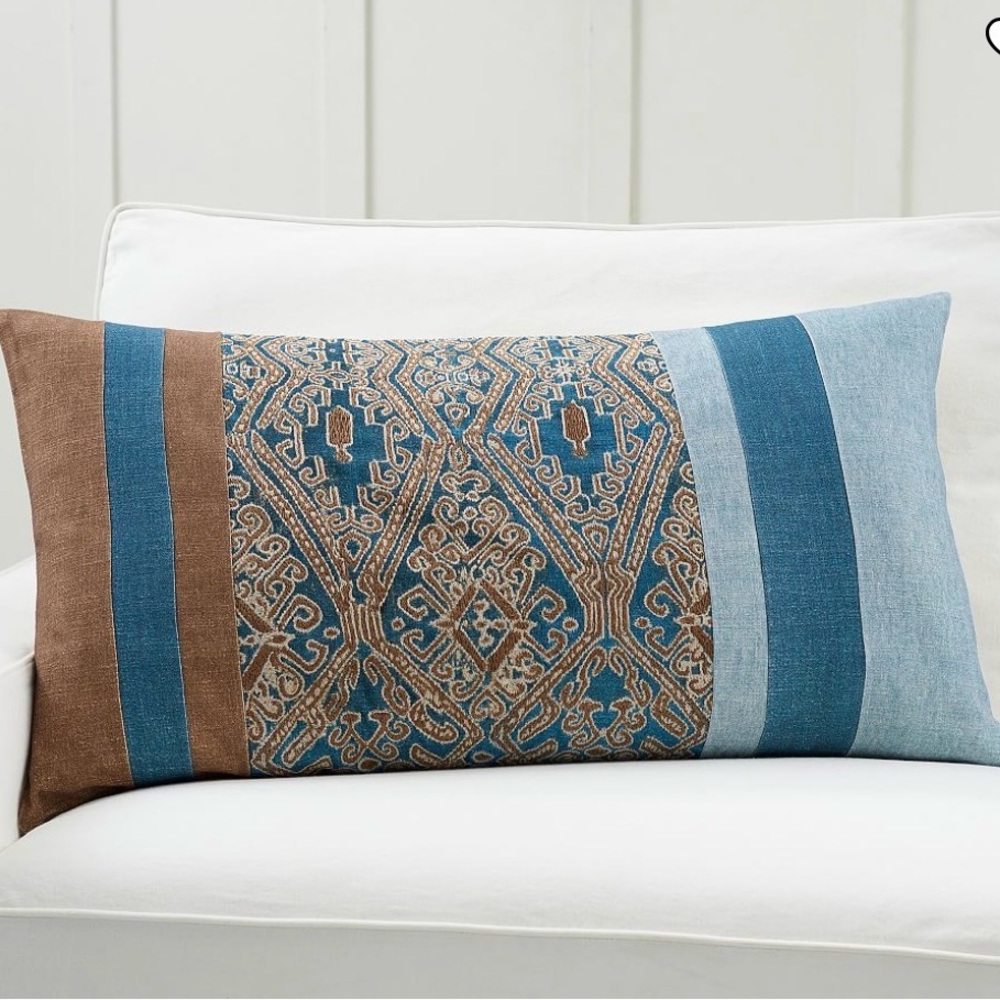 Pottery Barn Izal Pieced Lumbar Pillow Covers – Set of 2 – EUC